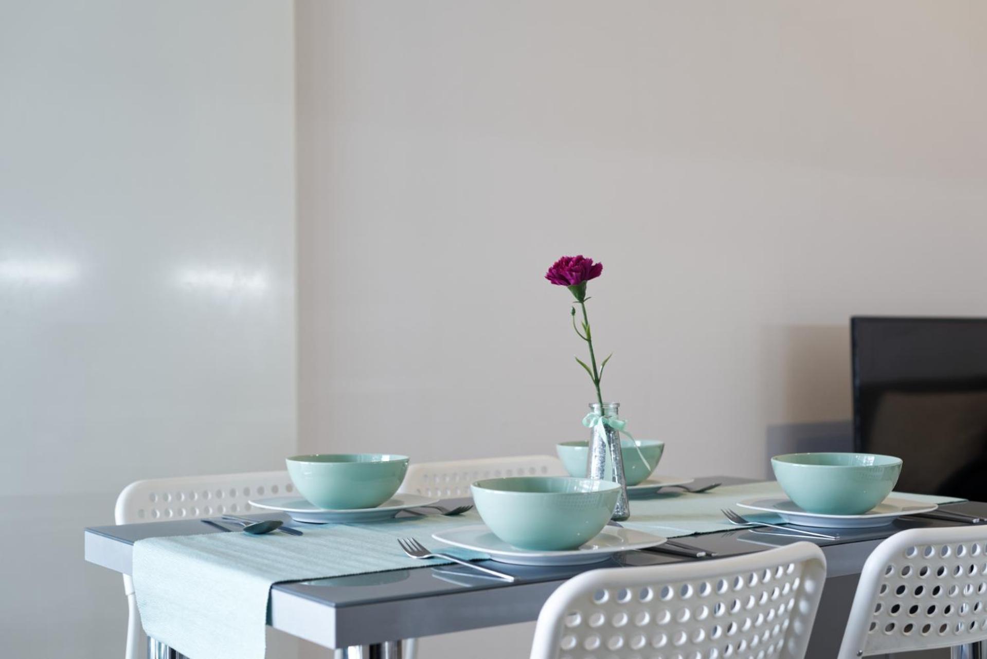 Gris Apartment พอซนาน ภายนอก รูปภาพ
