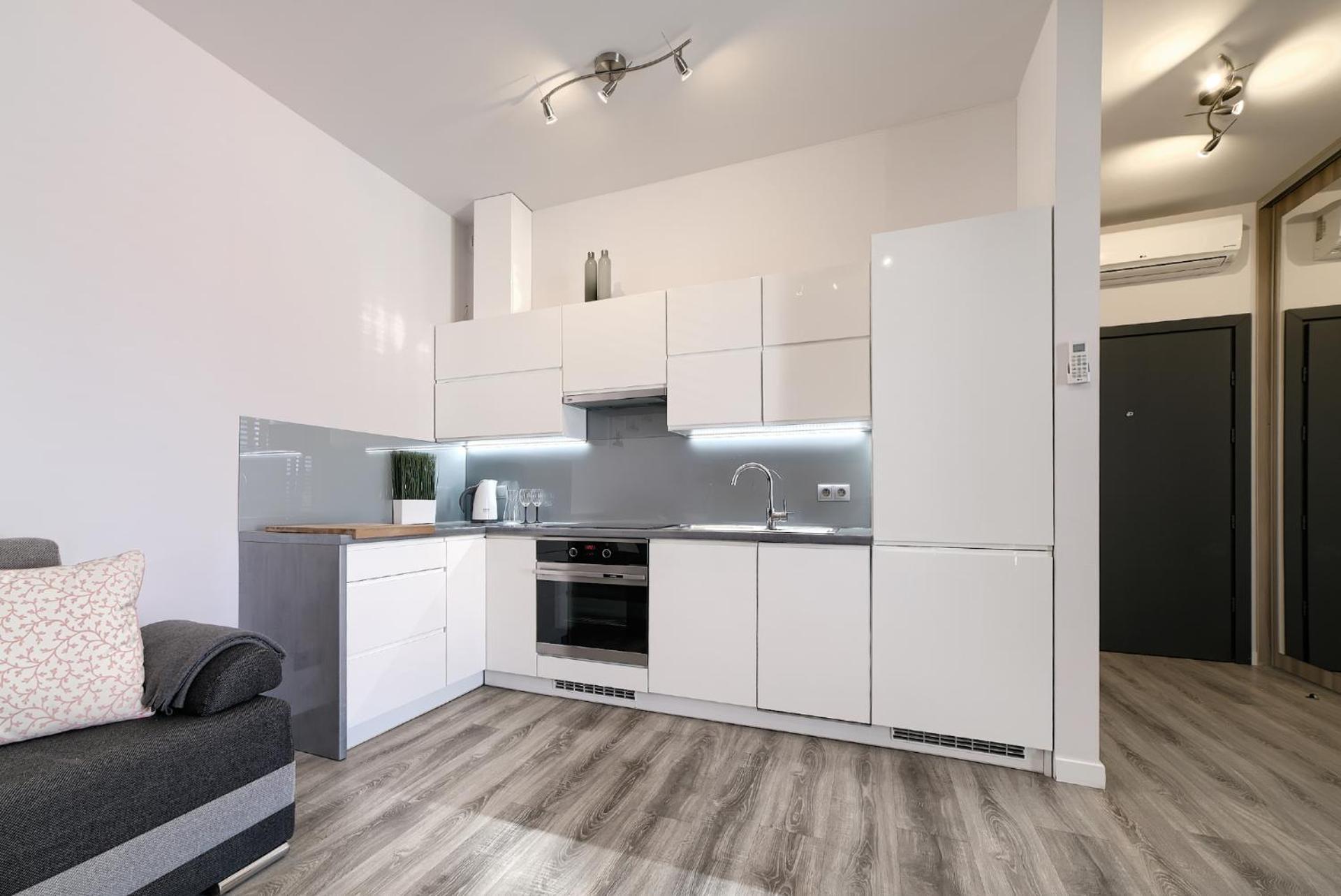 Gris Apartment พอซนาน ภายนอก รูปภาพ